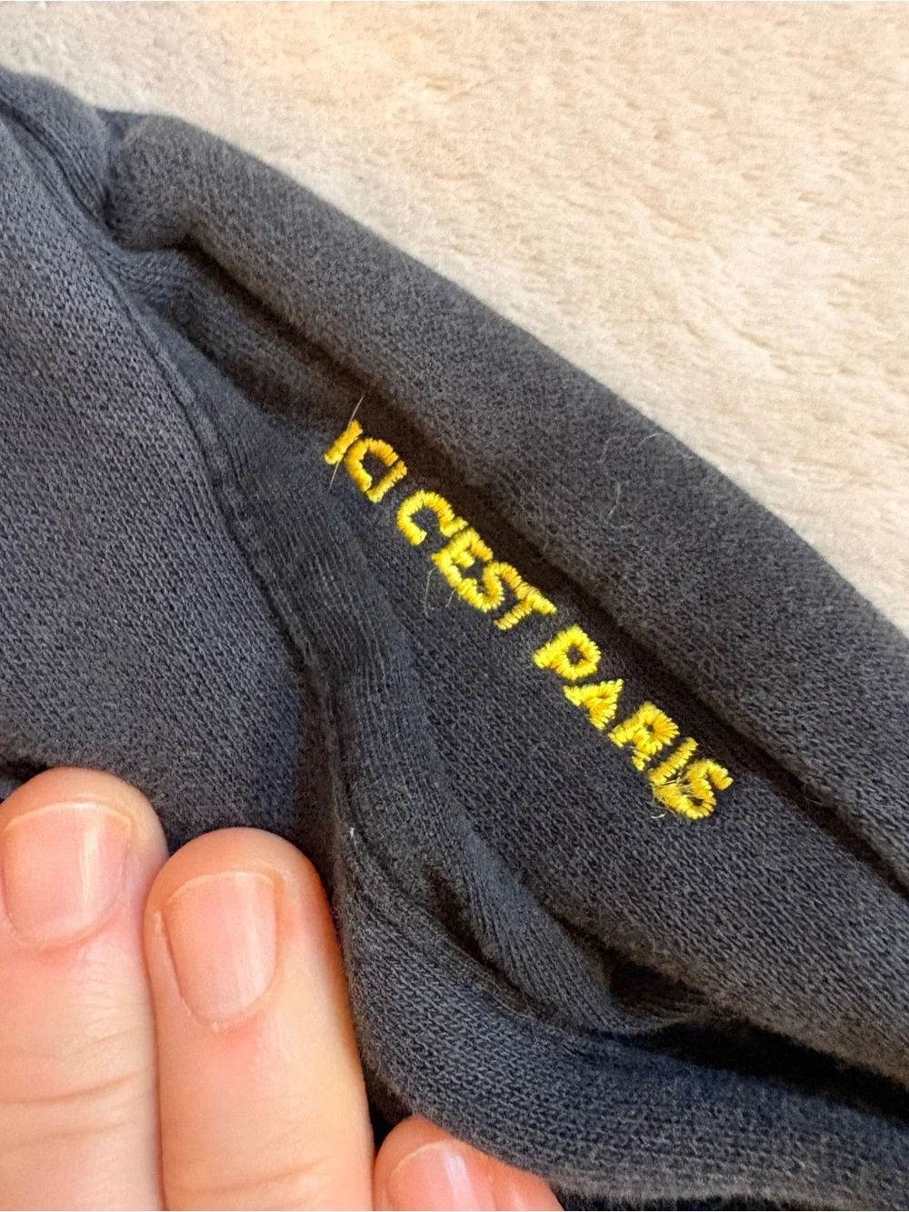 Nike Jordan PSG Sweatpants with Yellow Jumpman & Paris Script Sz L DV0621-010
